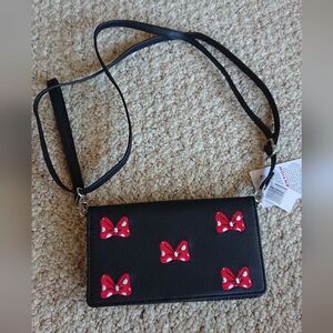 NEW Disney Parks Minnie Mouse Red Bows Crossbody Clutch Purse Wallet